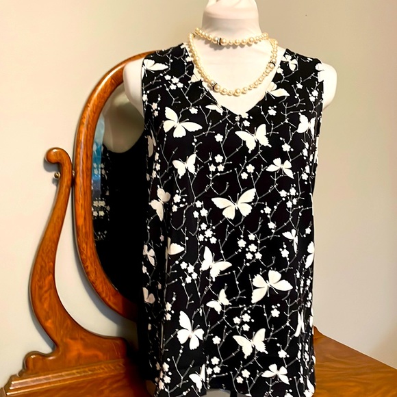 4/$12 Rickis Top Small